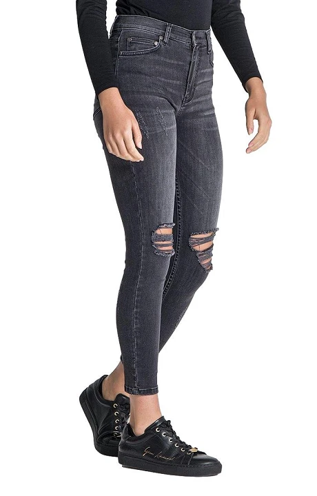 Jeans Urbanos de Mujer, primeras marcas Urban