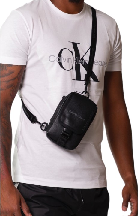 Czarna torba przez ramię Calvin Klein Th Phone