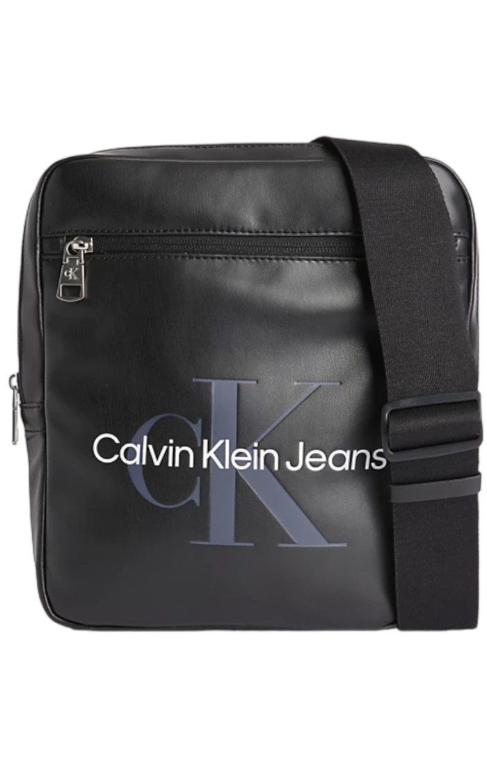 Czarna torba na ramię Calvin Klein Reporter