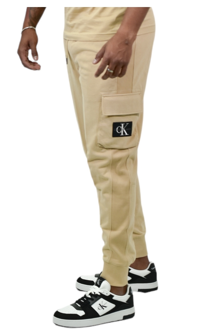 Spodnie Calvin Klein Jogger Cargo w kolorze beżowym