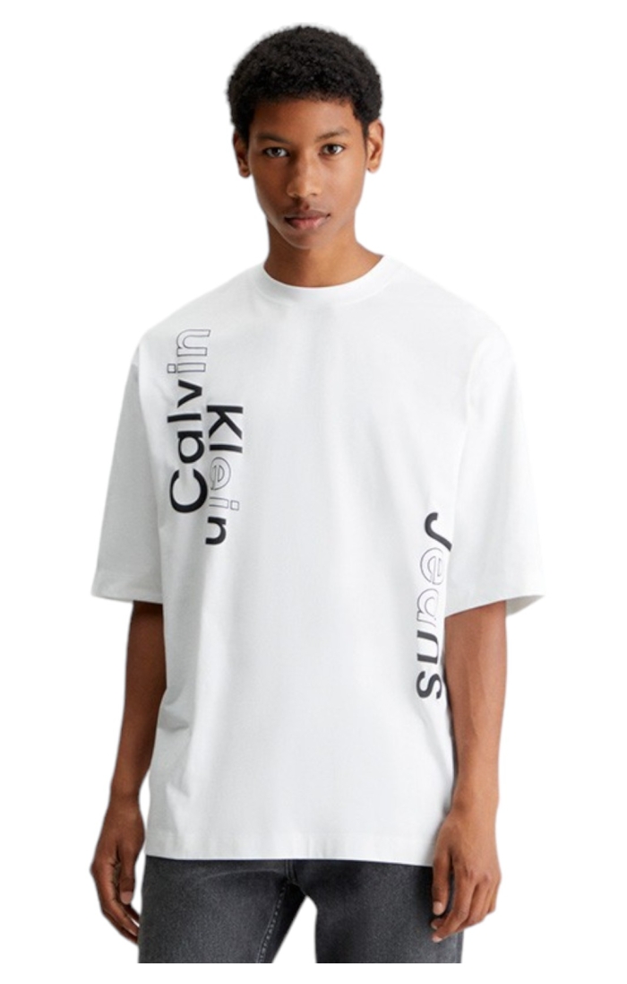 Biała koszulka Calvin Klein z blokami graficznymi